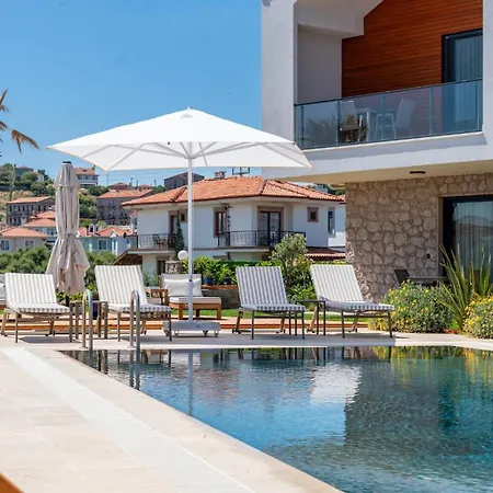 Apartman Lodhous Cunda Pool *