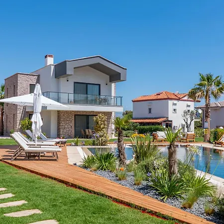 Lodhous Cunda Pool Ayvalı